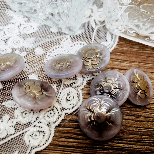 Glass buttons