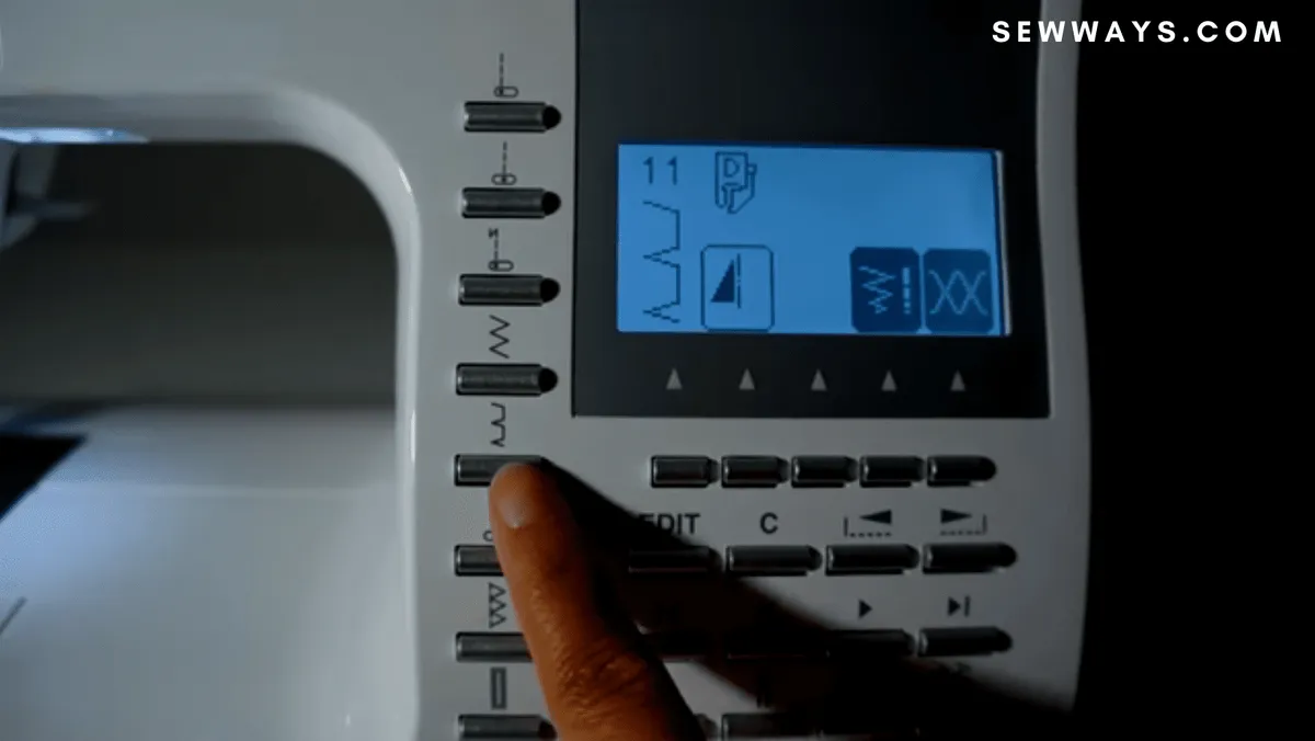 Singer 9960 Quantum Stylist LED night display