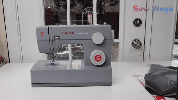Singer Heavy Duty Series: 4411 vs 4423 vs 4432 vs 4452