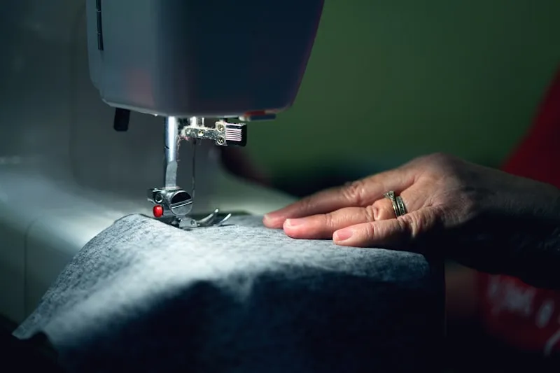 The Essential Sewing Machine Presser Feet for Beginners
