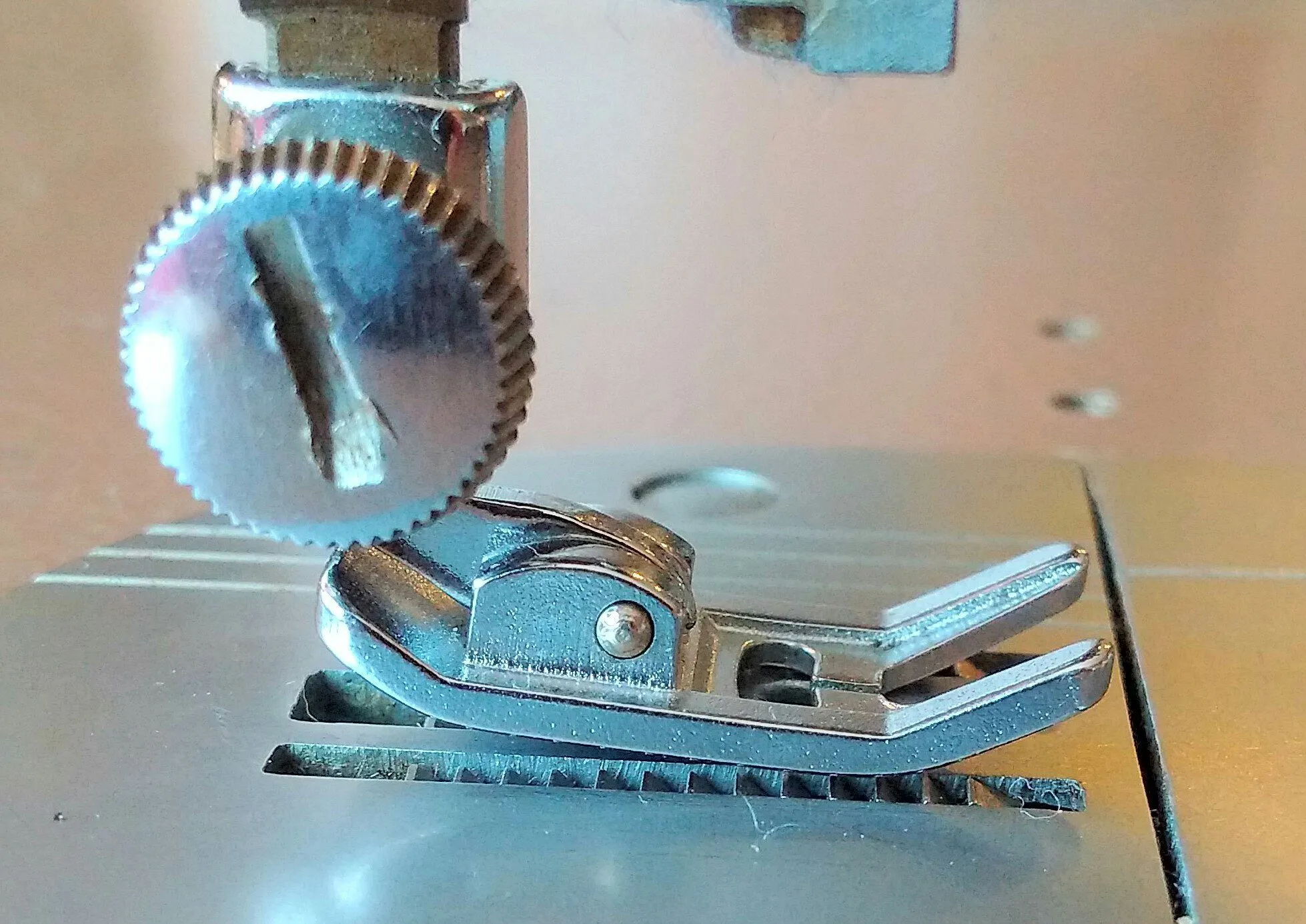 What is a Low Shank Sewing Machine?