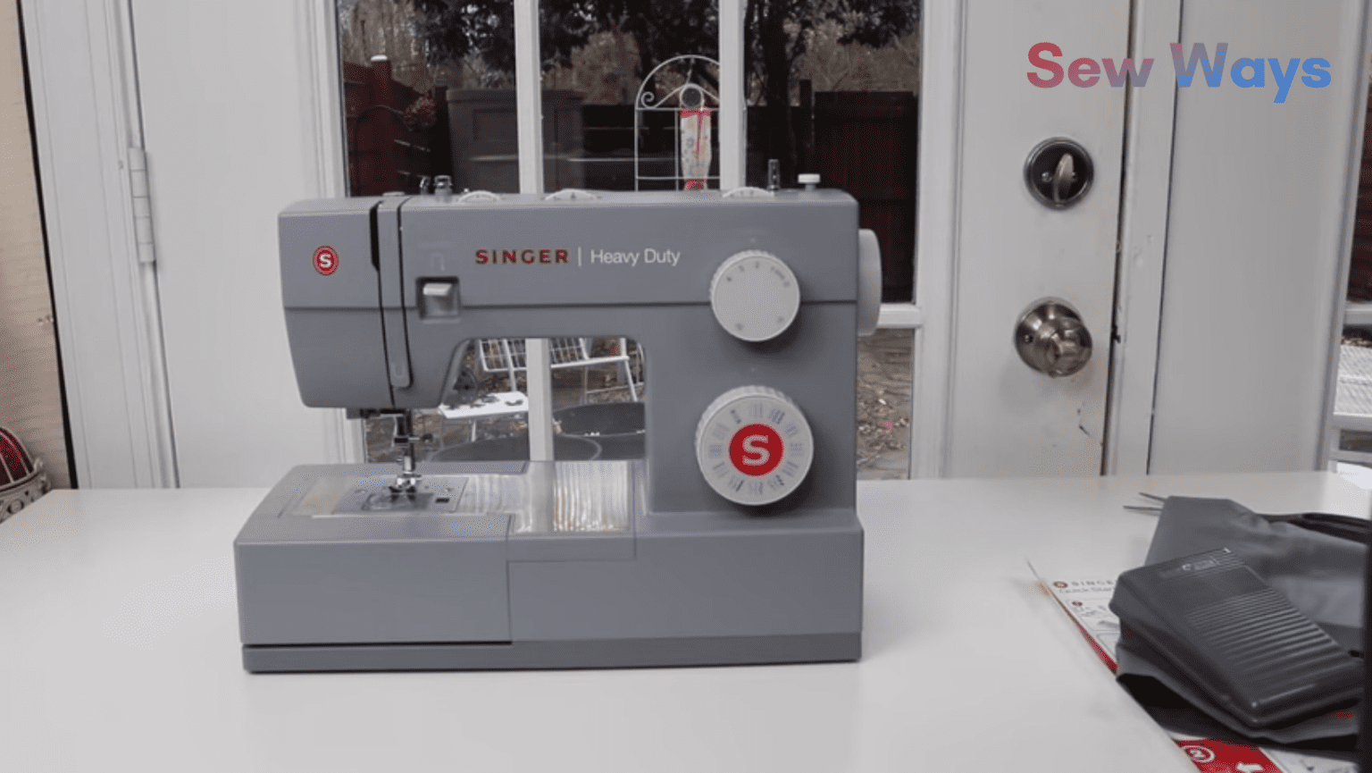 4 Best Sewing Machines For Jeans & Denim in 2023